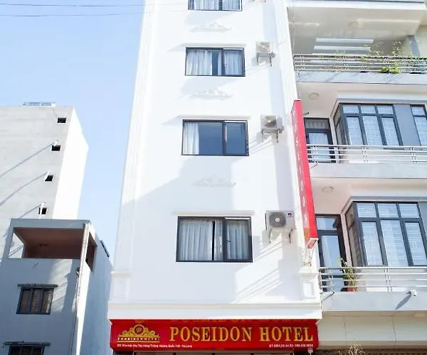 Khách sạn Poseidon 2*